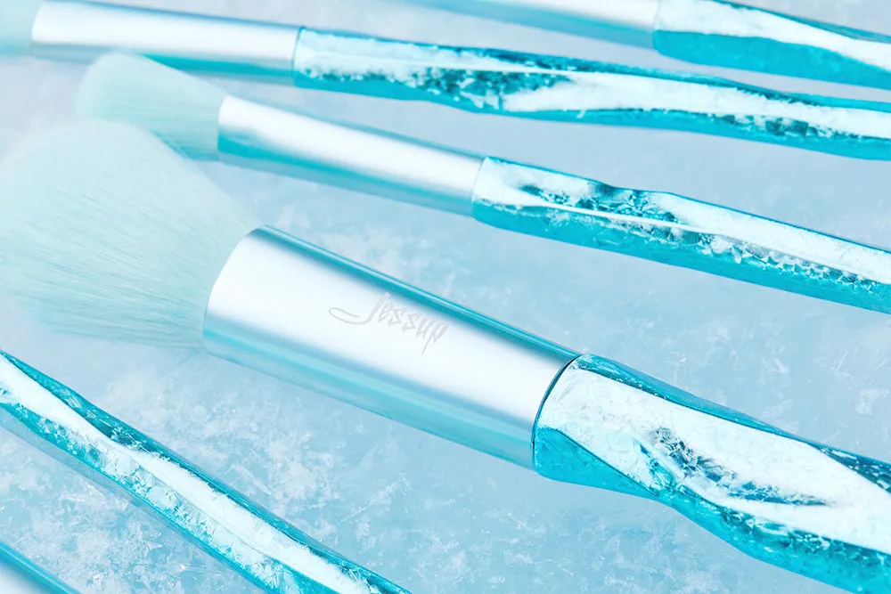 Moreno Glacier Blue 8Pcs Brush Set T269